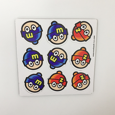 Little doll glue magnet